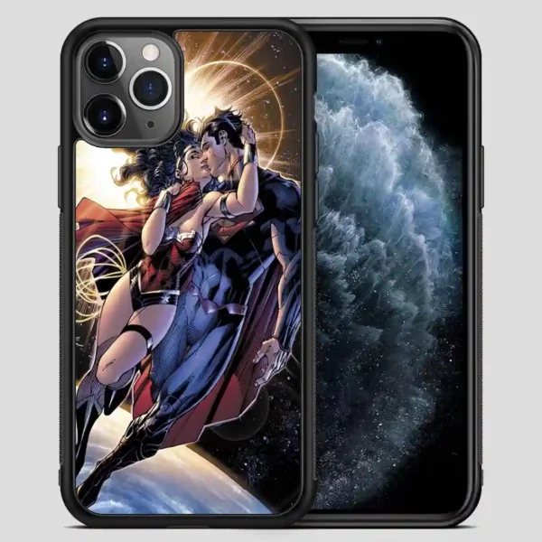 Wonder Woman Kiss Superman iPhone 11 Pro Max Case